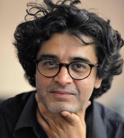 A headshot of Dr. Atul Parikh. 